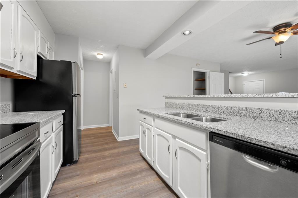 5555 Clover Rise Lane