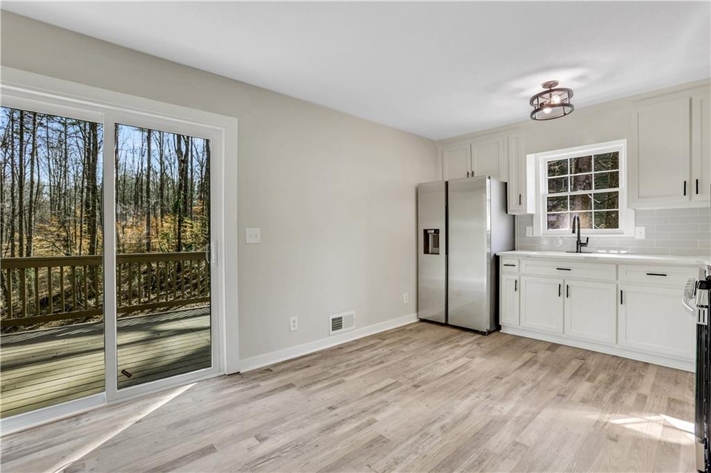 2401 Westland Way
