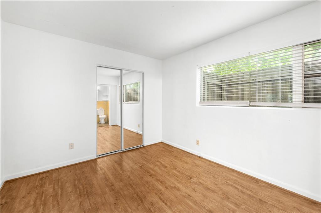 11 Peachtree Hills Avenue NE Unit A2