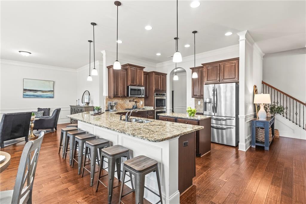 3314 Ridge Manor Way
