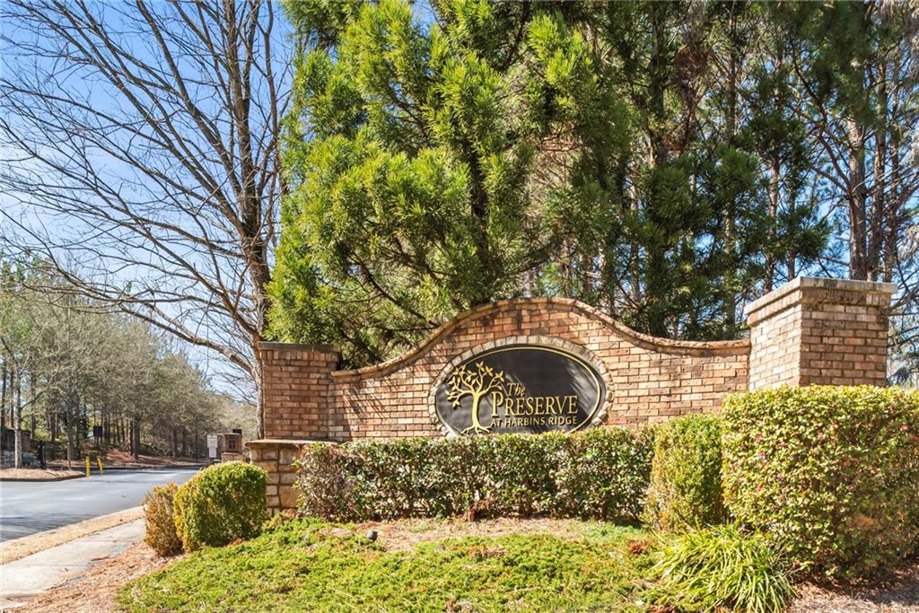 3314 Ridge Manor Way