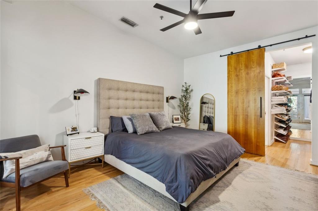 455 Glen Iris Drive NE Unit U