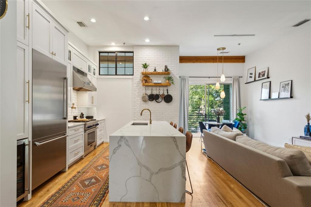 455 Glen Iris Drive NE Unit U