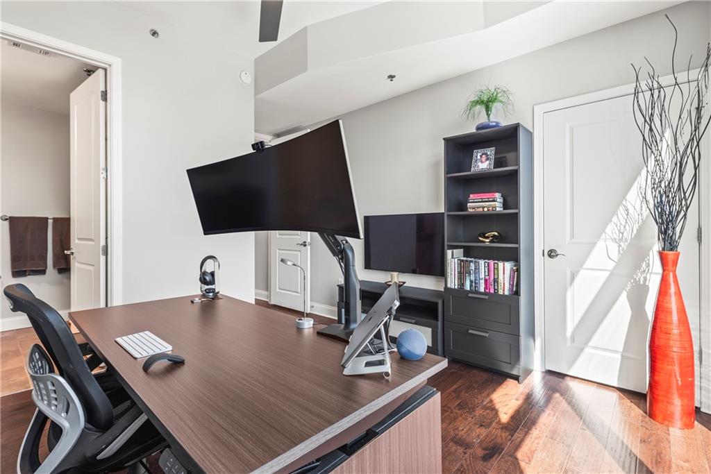270 17th Street NW Unit 2002