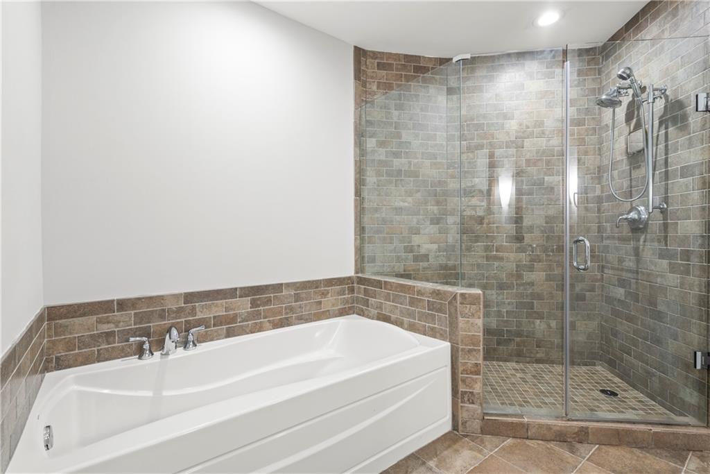 270 17th Street NW Unit 2002