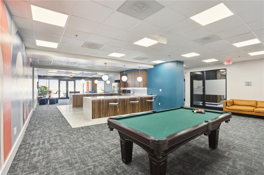 620 Peachtree Street NE Unit 1806
