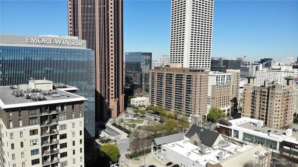 620 Peachtree Street NE Unit 1806