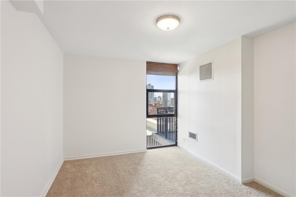 620 Peachtree Street NE Unit 1806
