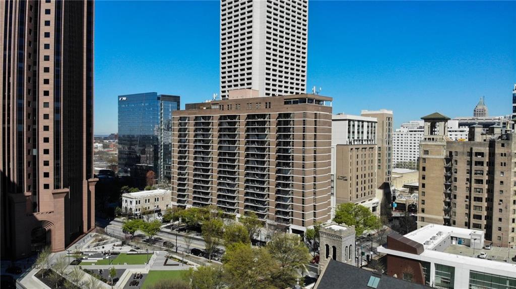 620 Peachtree Street NE Unit 1806