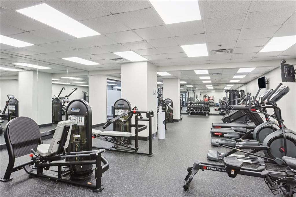 620 Peachtree Street NE Unit 1806