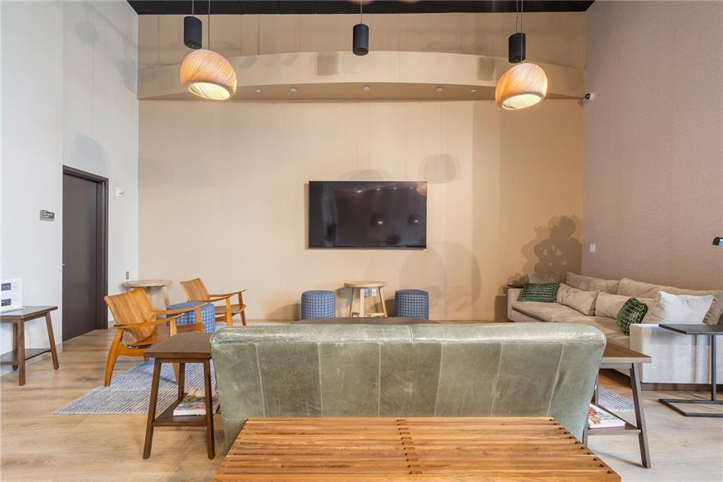 1080 Peachtree Street NE Unit 2005