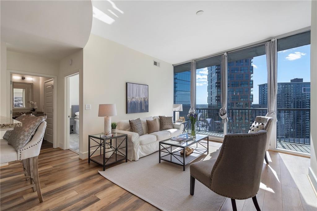 1080 Peachtree Street NE Unit 2005