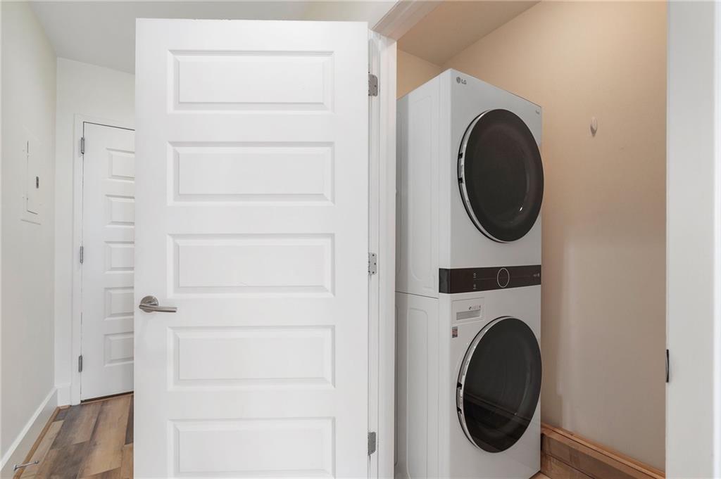 1080 Peachtree Street NE Unit 2005