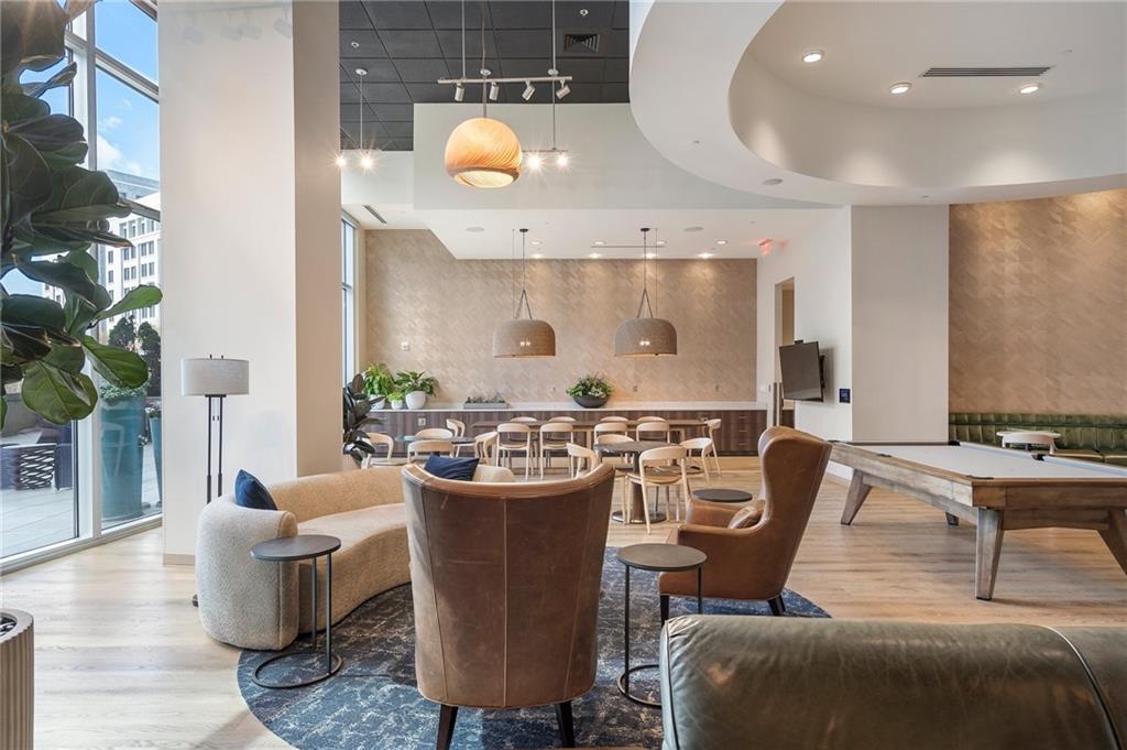 1080 Peachtree Street NE Unit 2005