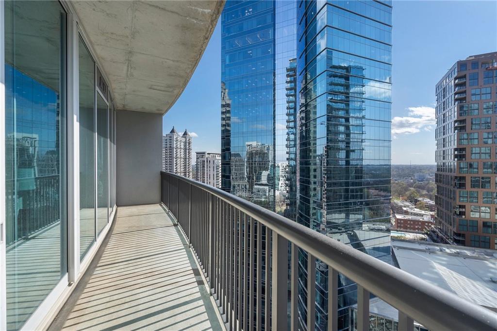 1080 Peachtree Street NE Unit 2005