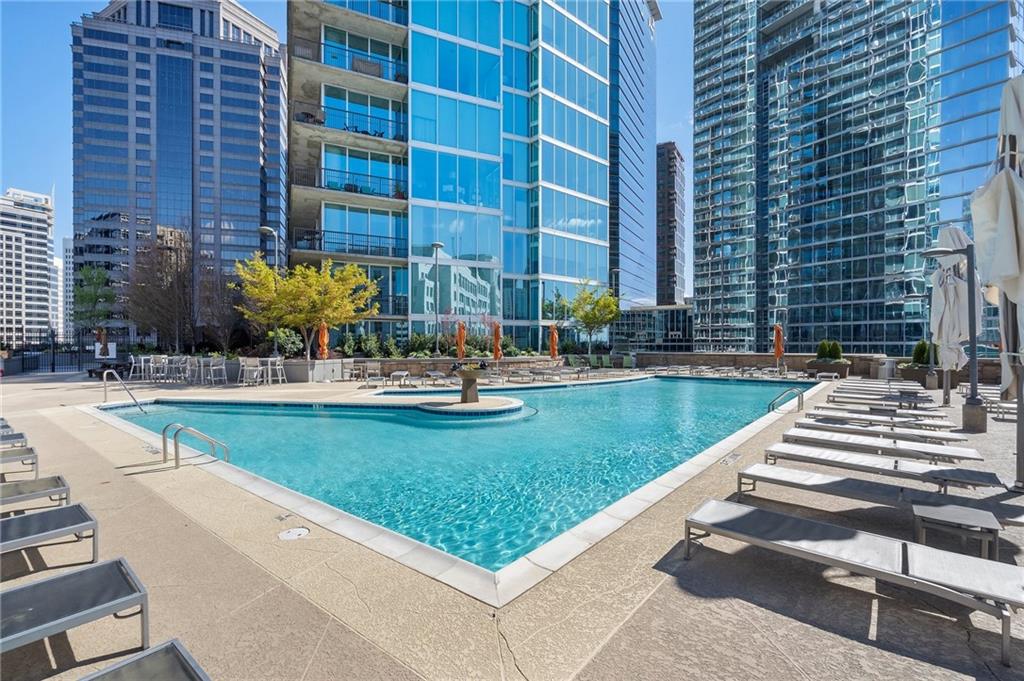1080 Peachtree Street NE Unit 2005