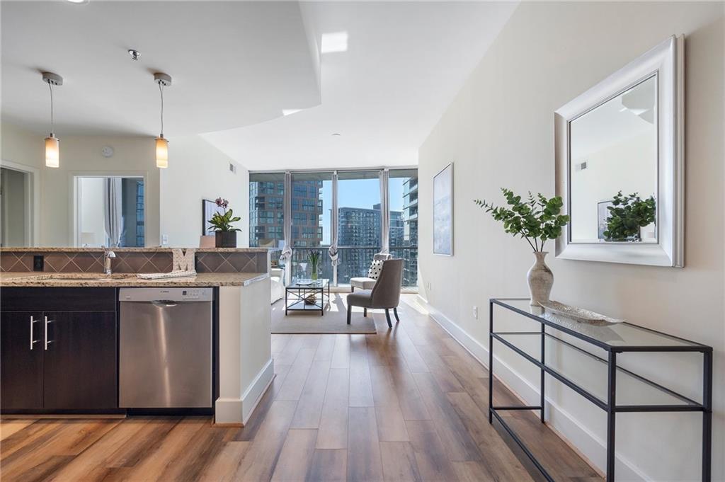 1080 Peachtree Street NE Unit 2005