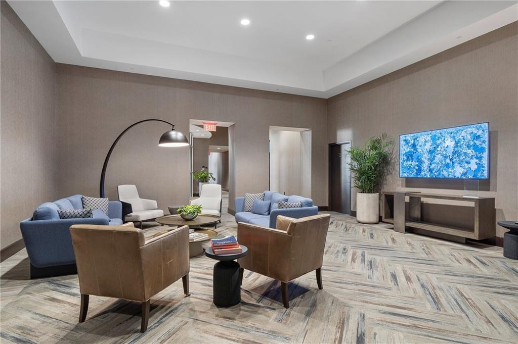 1080 Peachtree Street NE Unit 2005