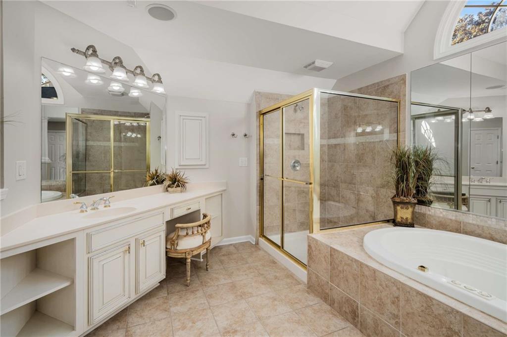 5114 Parkwood Oaks Lane