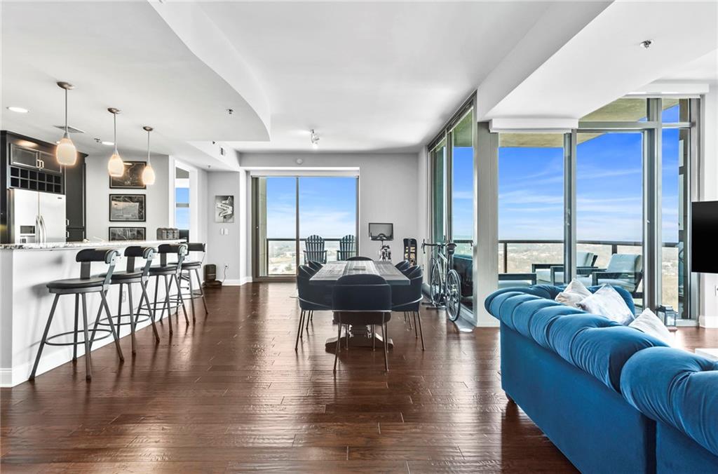 270 17th Street NW Unit 4208