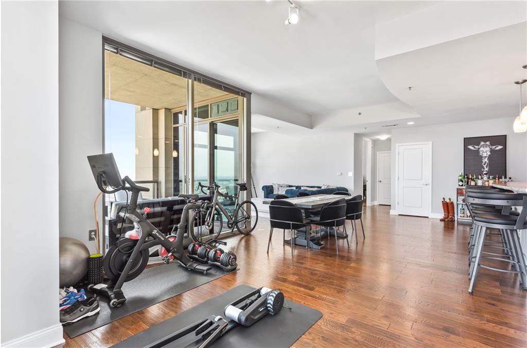 270 17th Street NW Unit 4208