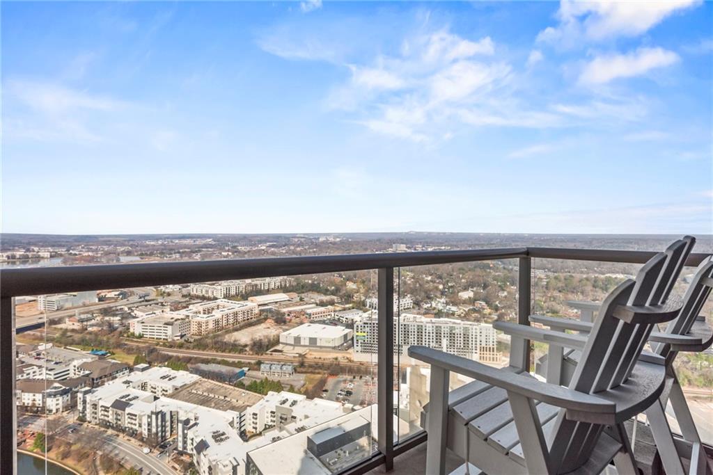 270 17th Street NW Unit 4208