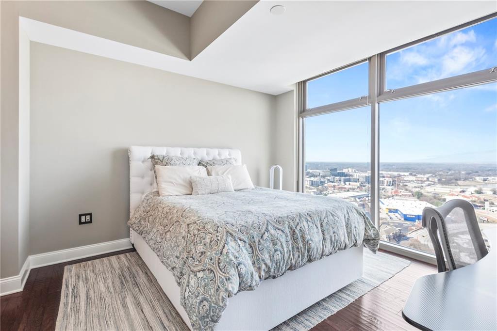 270 17th Street NW Unit 4208