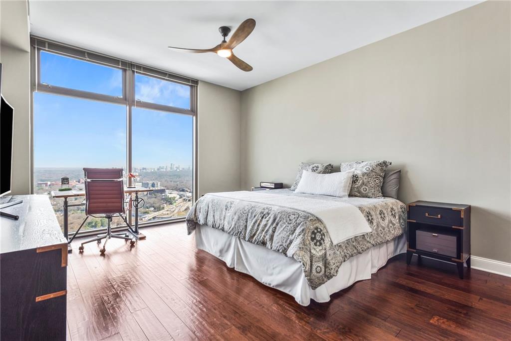 270 17th Street NW Unit 4208