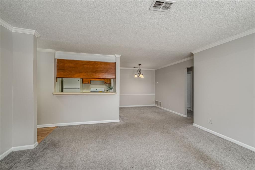 102 Barrington Hills Drive