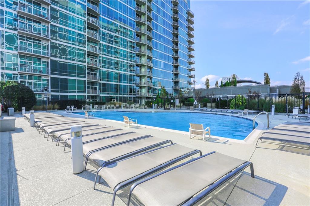 923 Peachtree Street NE Unit 930
