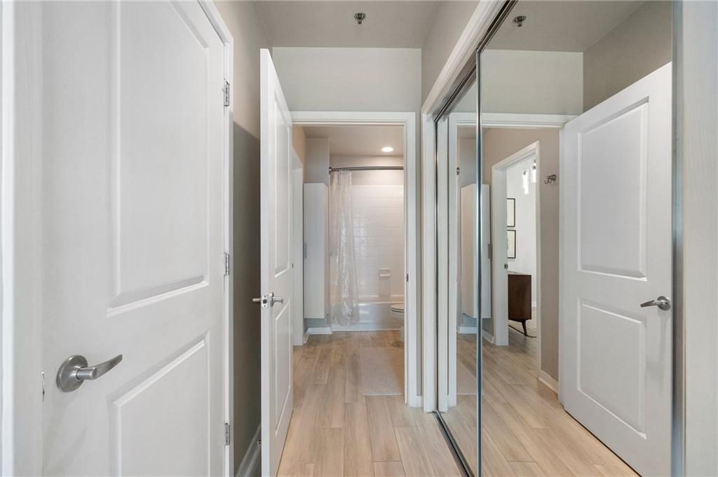 923 Peachtree Street NE Unit 930