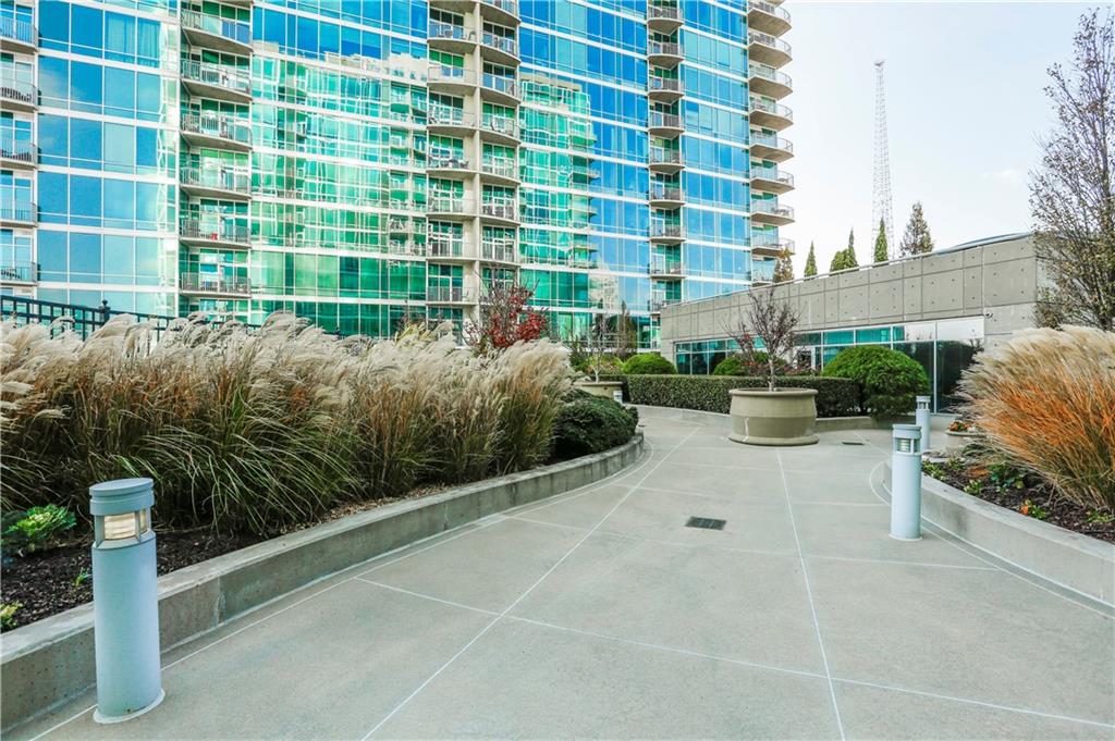 923 Peachtree Street NE Unit 930