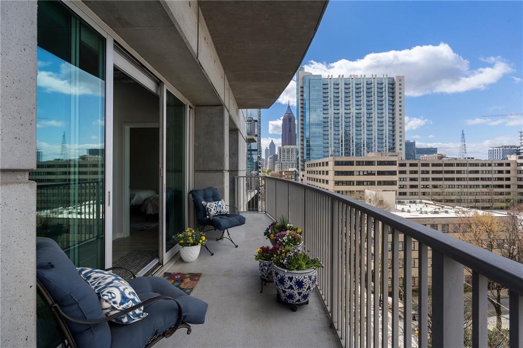 923 Peachtree Street NE Unit 930
