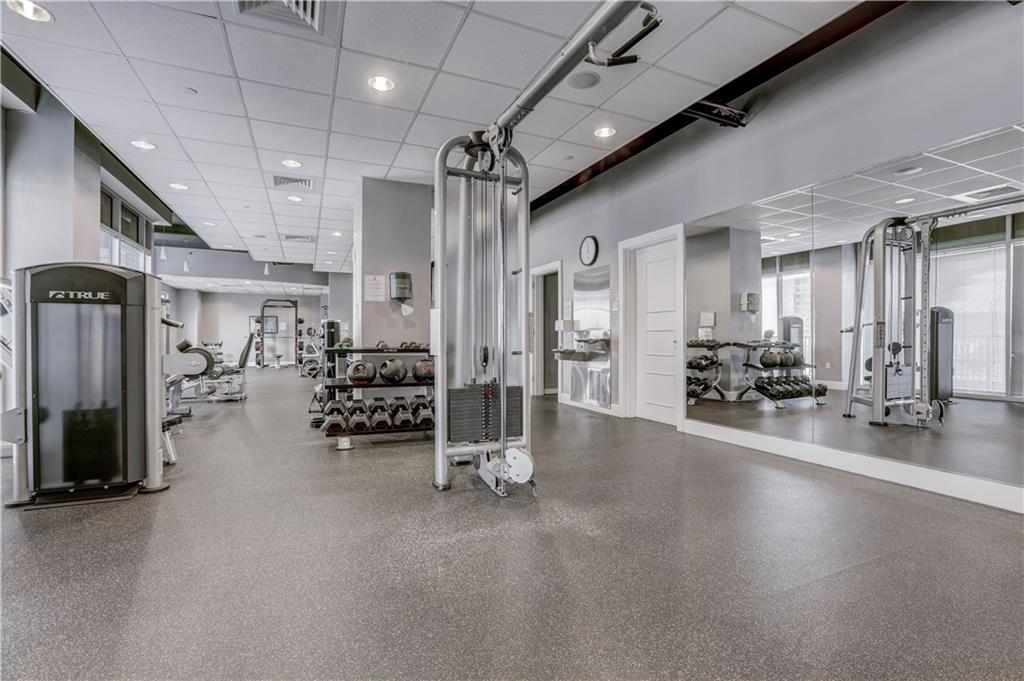 923 Peachtree Street NE Unit 930