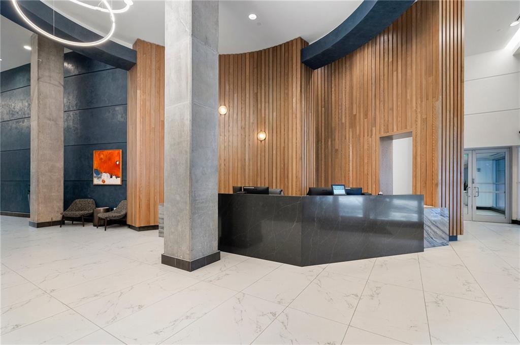923 Peachtree Street NE Unit 930