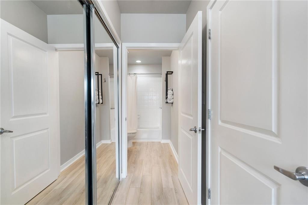 923 Peachtree Street NE Unit 930