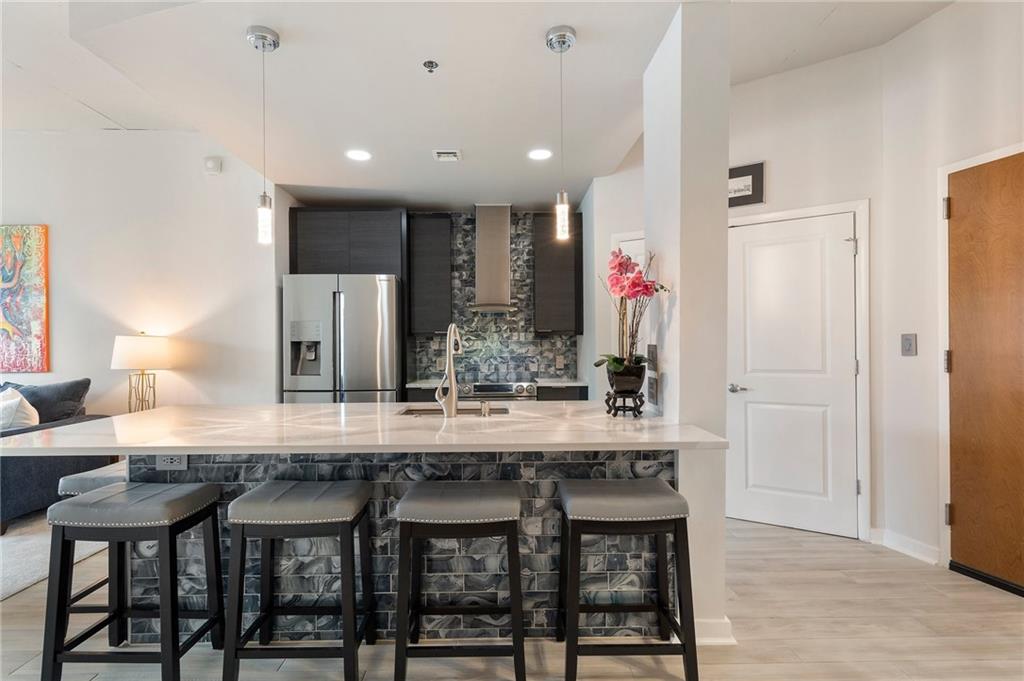 923 Peachtree Street NE Unit 930