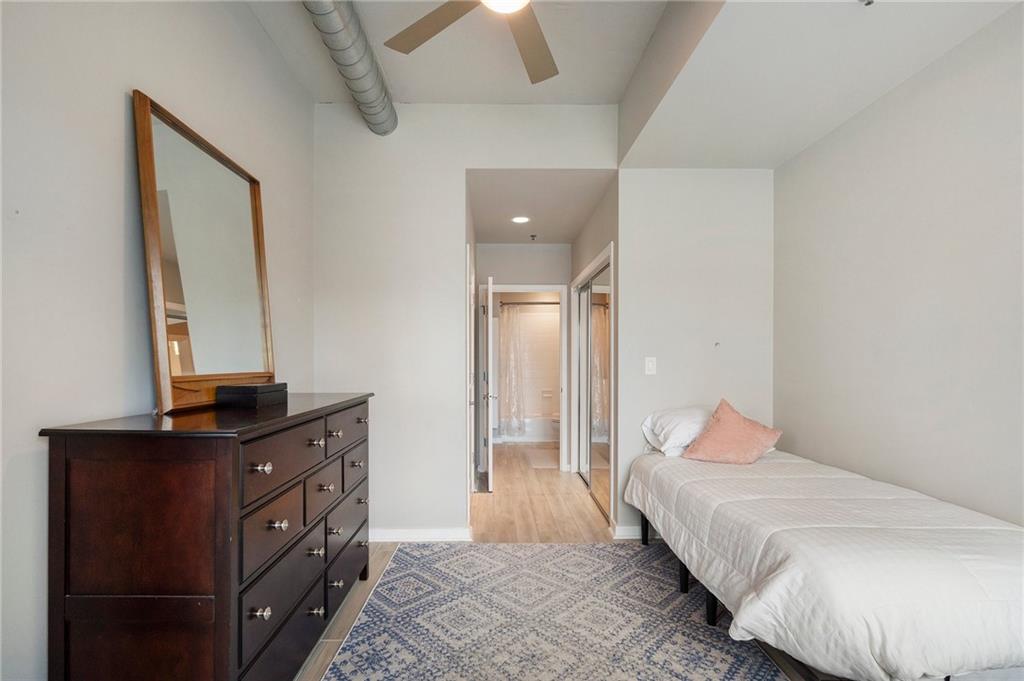 923 Peachtree Street NE Unit 930