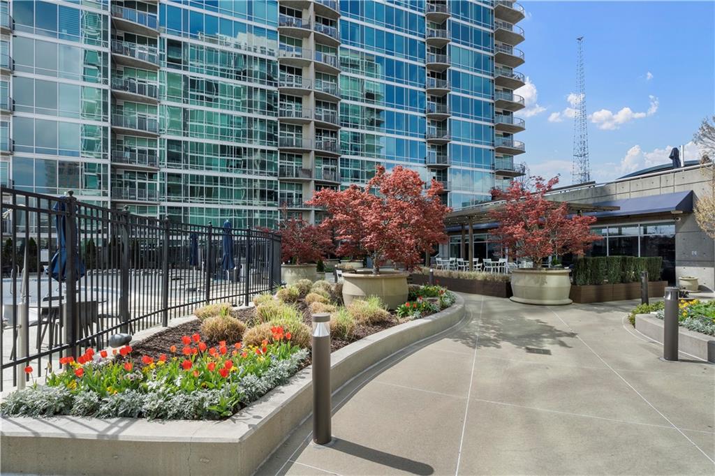 923 Peachtree Street NE Unit 930