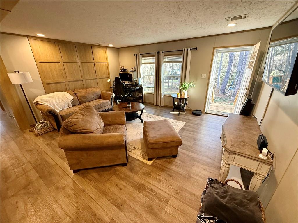 156 Twin Mountain Lake Circle