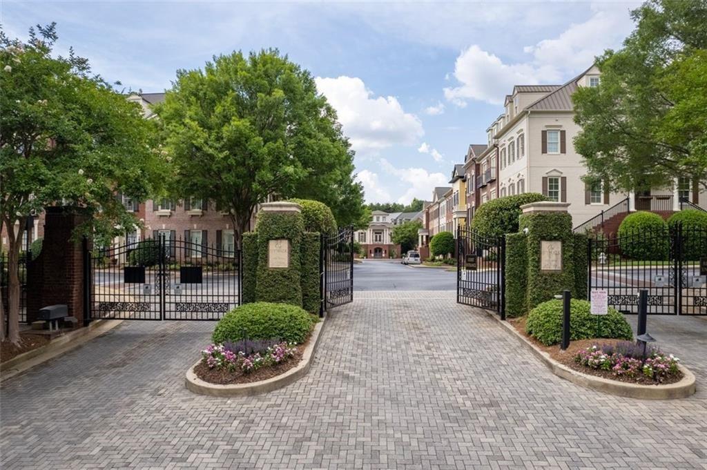 2130 Monhegan Way SE Unit 11