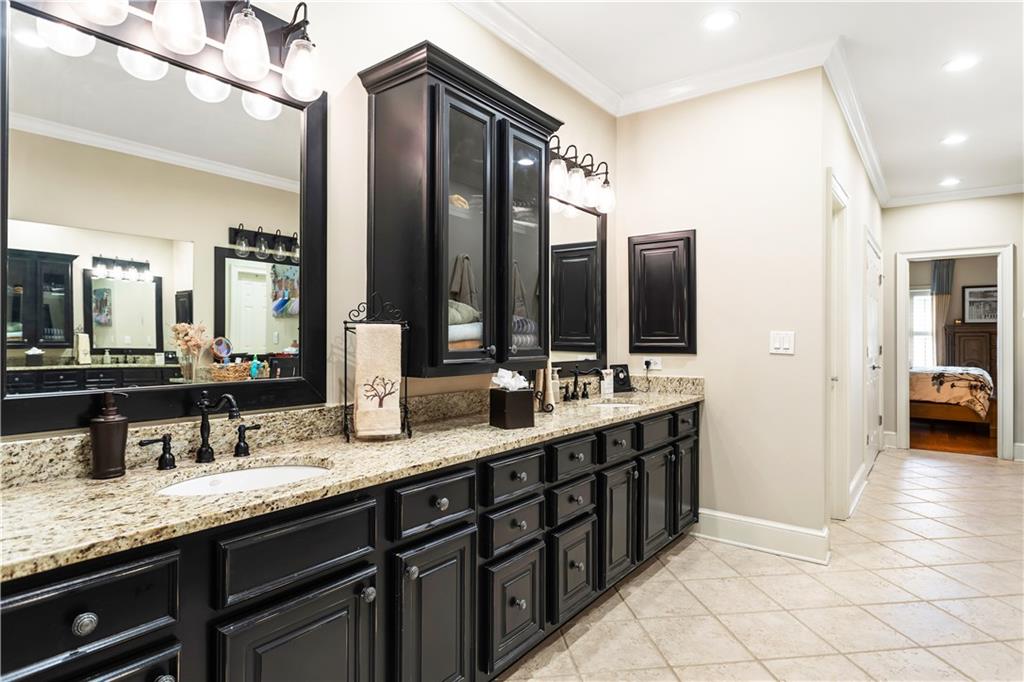 2130 Monhegan Way SE Unit 11