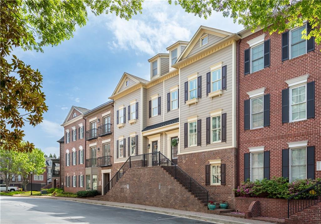 2130 Monhegan Way SE Unit 11