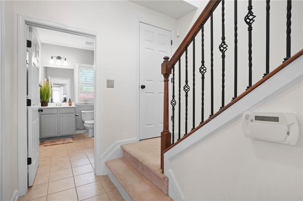 2517 Ashwicke Drive SE