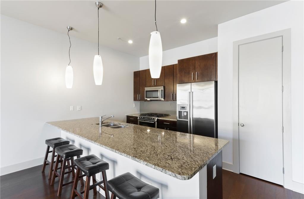 200 N Highland Avenue NE Unit 202