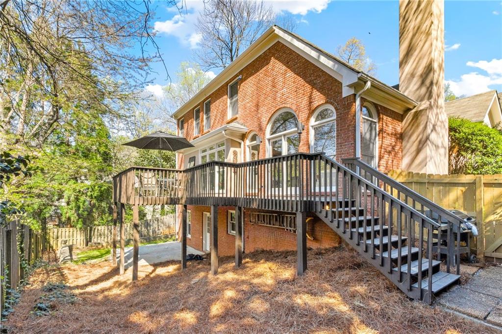 2022 Lenox Cove Circle NE