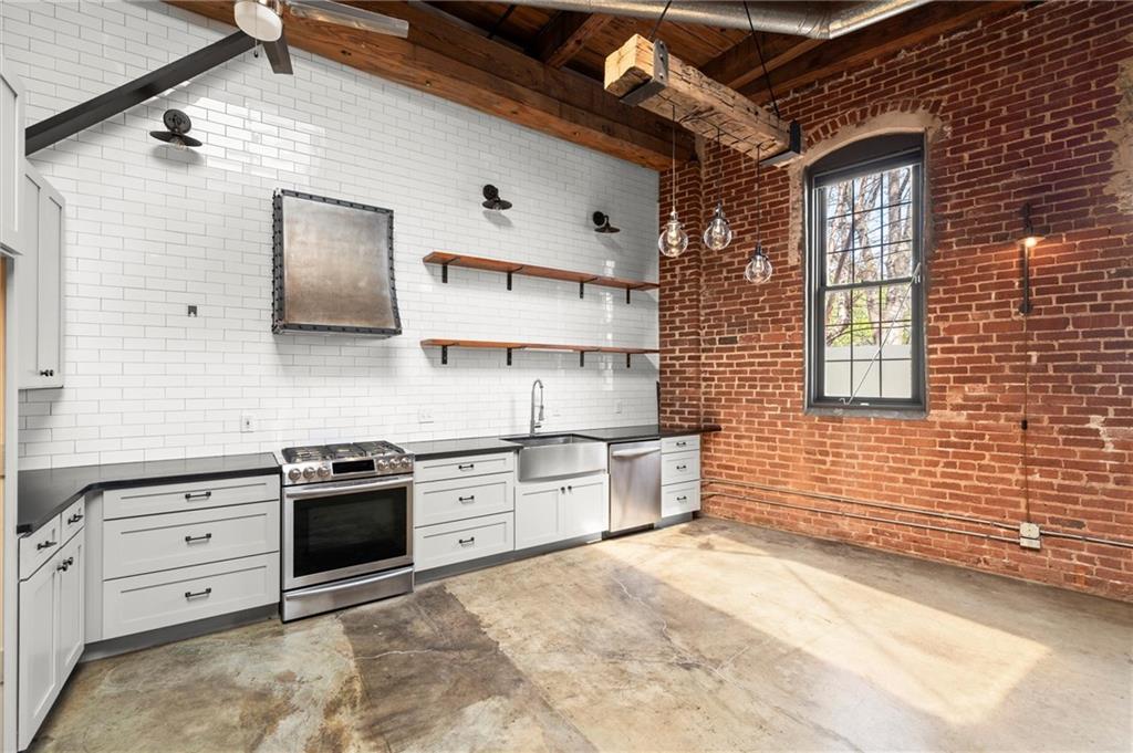 644 Wells Street SW Unit 8