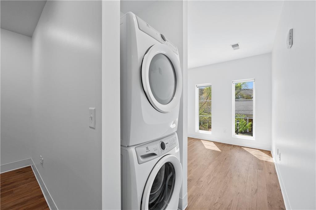 456 Flat Shoals Avenue SE Unit 405