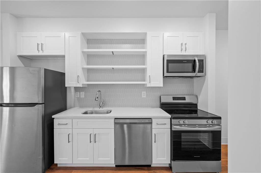 456 Flat Shoals Avenue SE Unit 302