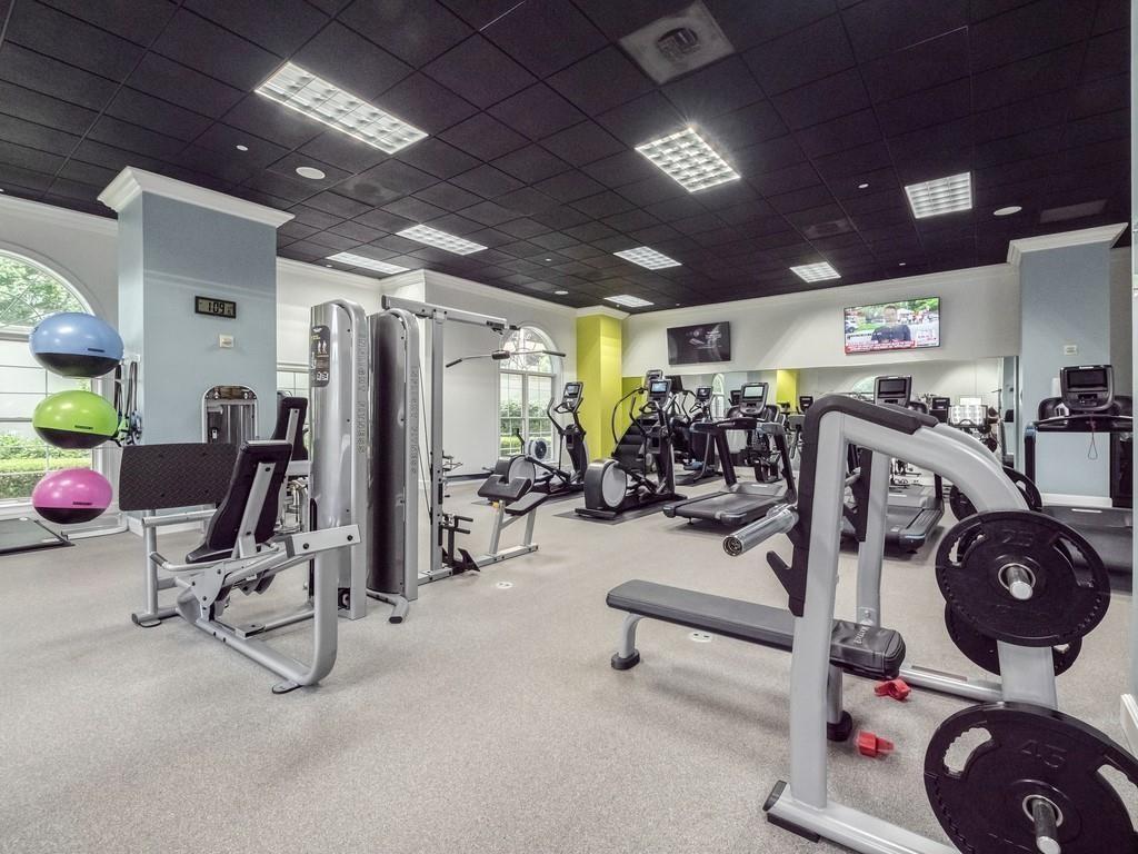 195 14th Street NE Unit 2006